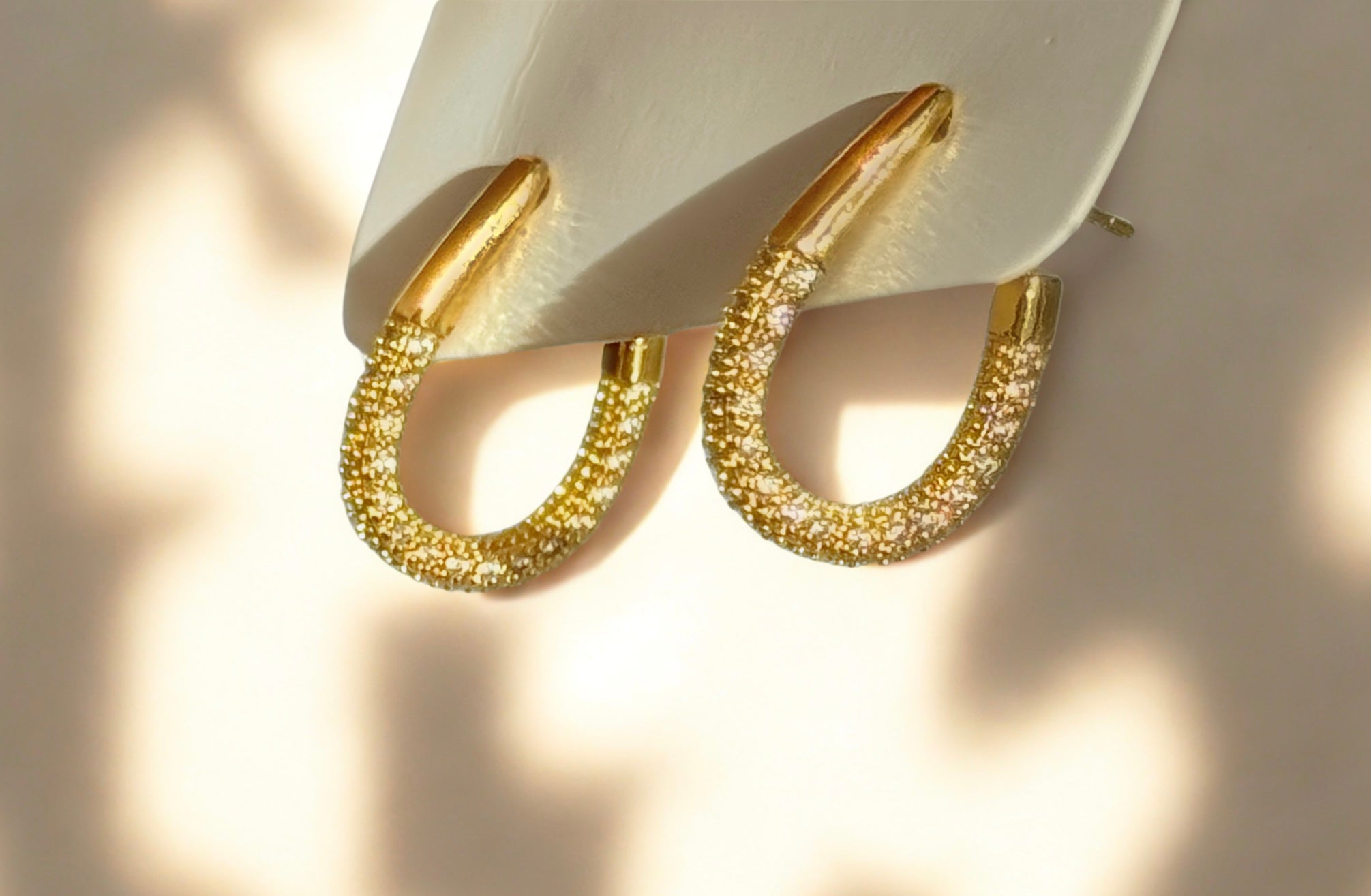 Dazzling U Earrings