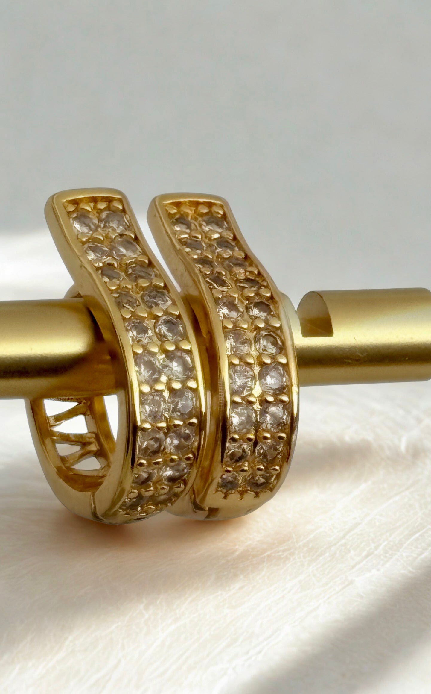 Sparkling Hoop